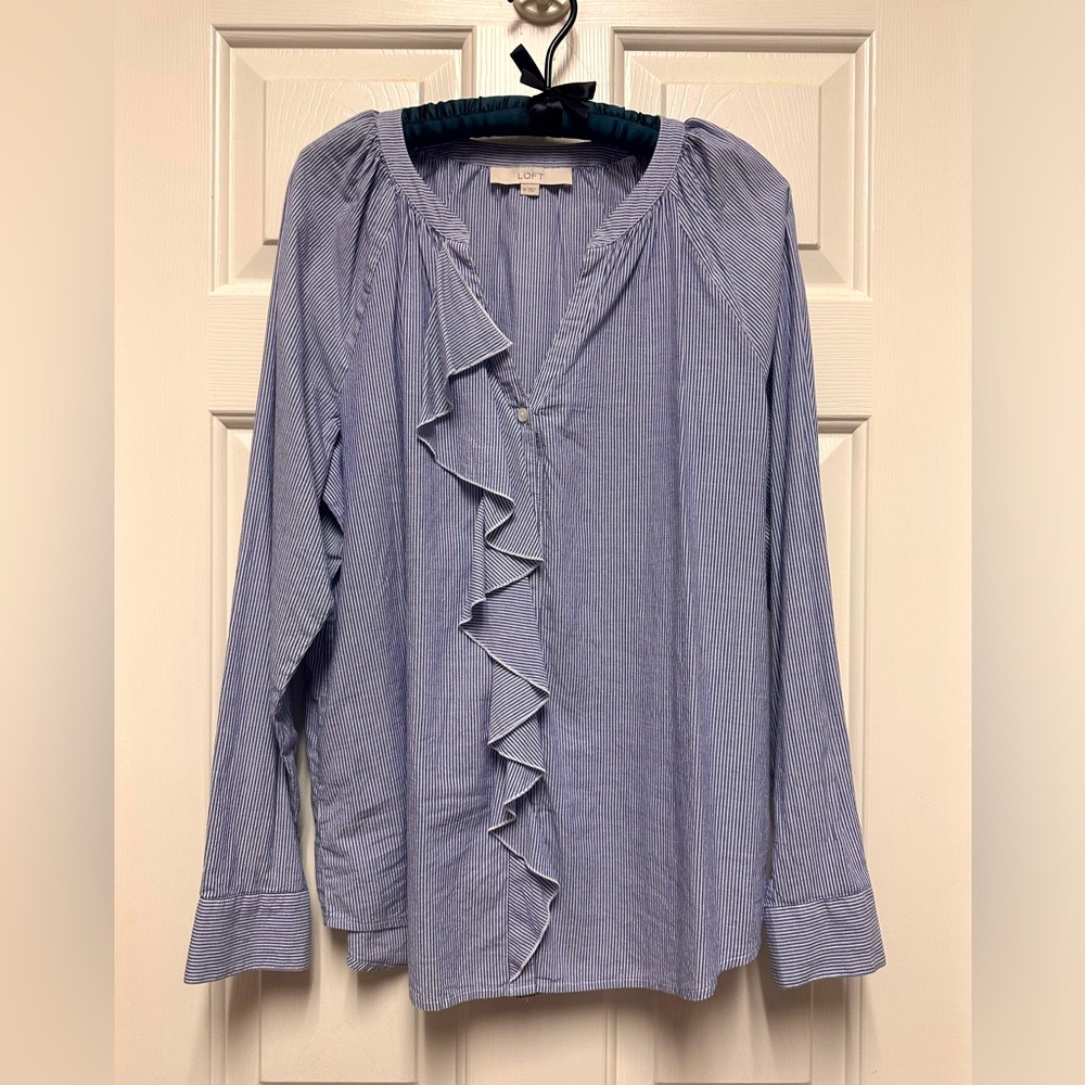 Loft Cotton Ruffle Neck Button Down Blouse size M - Picture 2 of 10